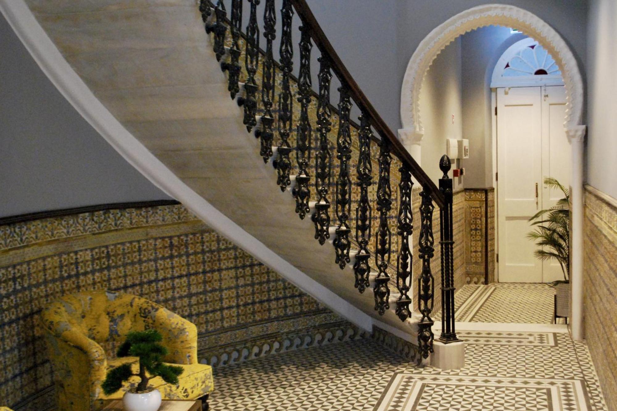 Fabulous City Centre Apartment - Grand Central House Gibraltar Buitenkant foto