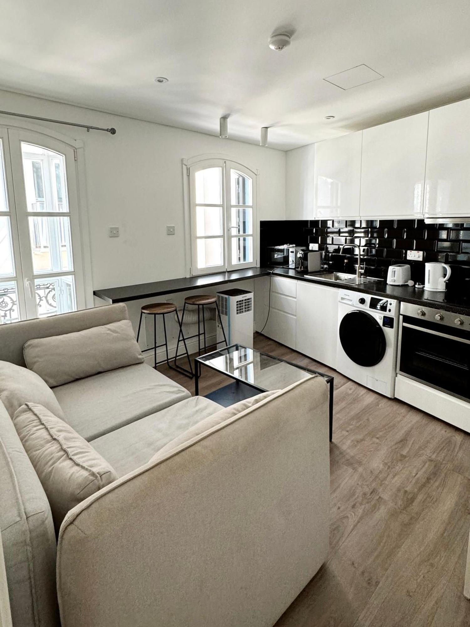 Fabulous City Centre Apartment - Grand Central House Gibraltar Buitenkant foto