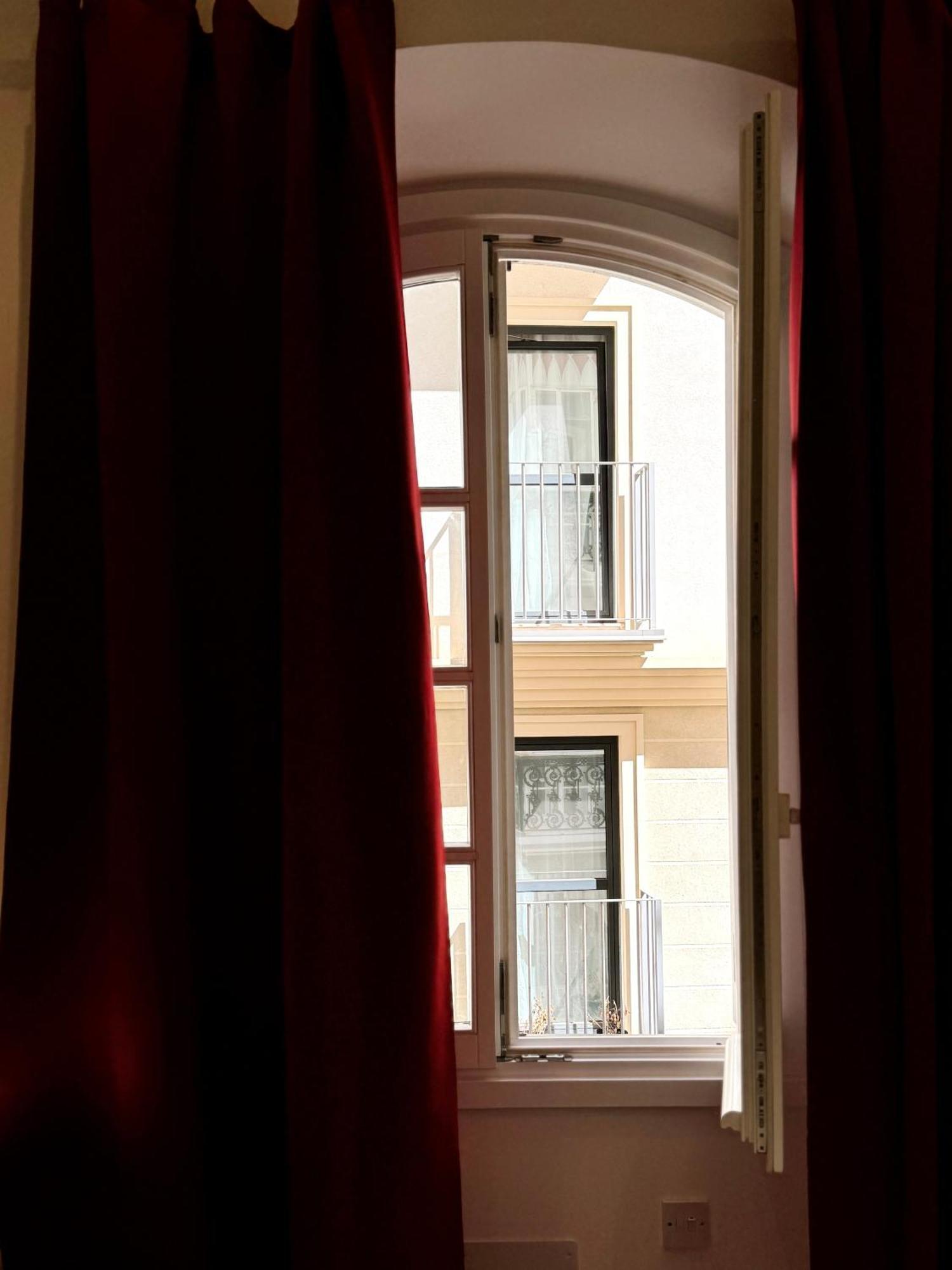 Fabulous City Centre Apartment - Grand Central House Gibraltar Buitenkant foto
