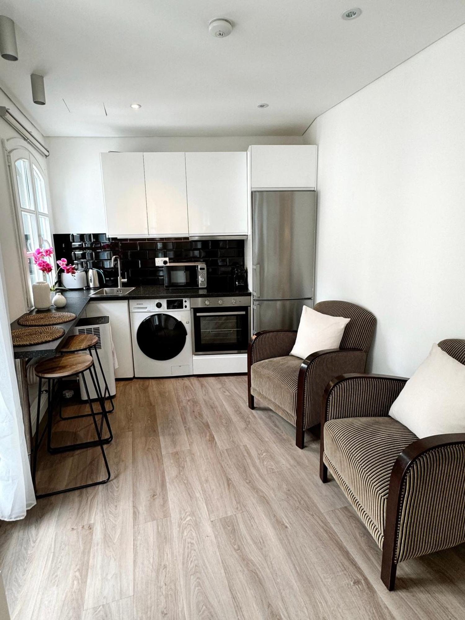 Fabulous City Centre Apartment - Grand Central House Gibraltar Buitenkant foto