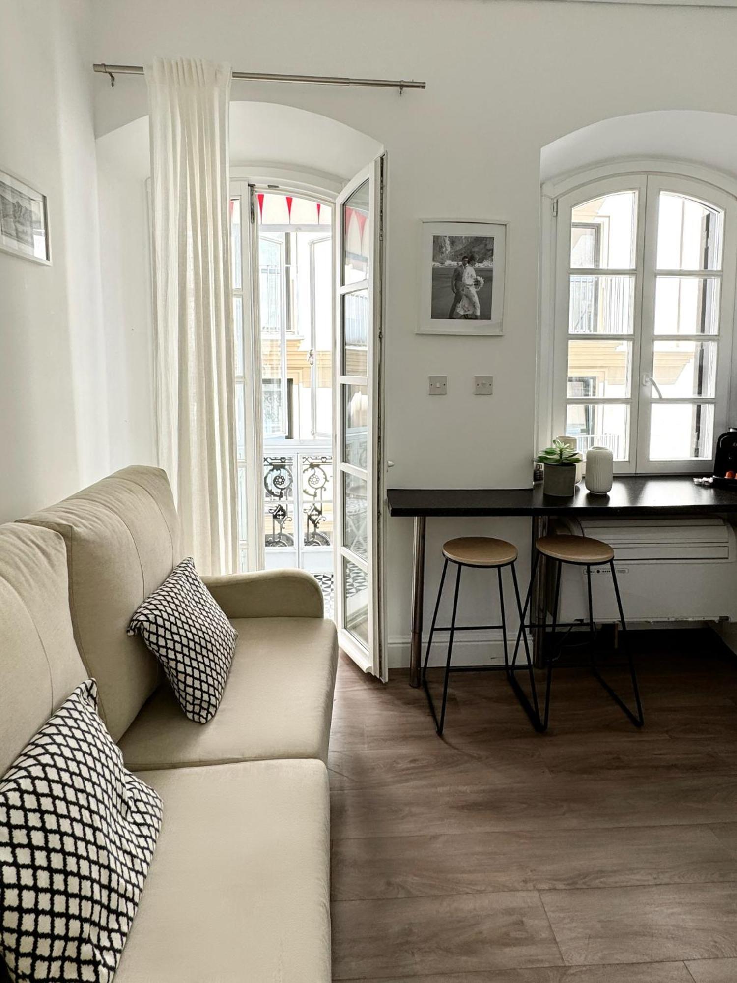 Fabulous City Centre Apartment - Grand Central House Gibraltar Buitenkant foto