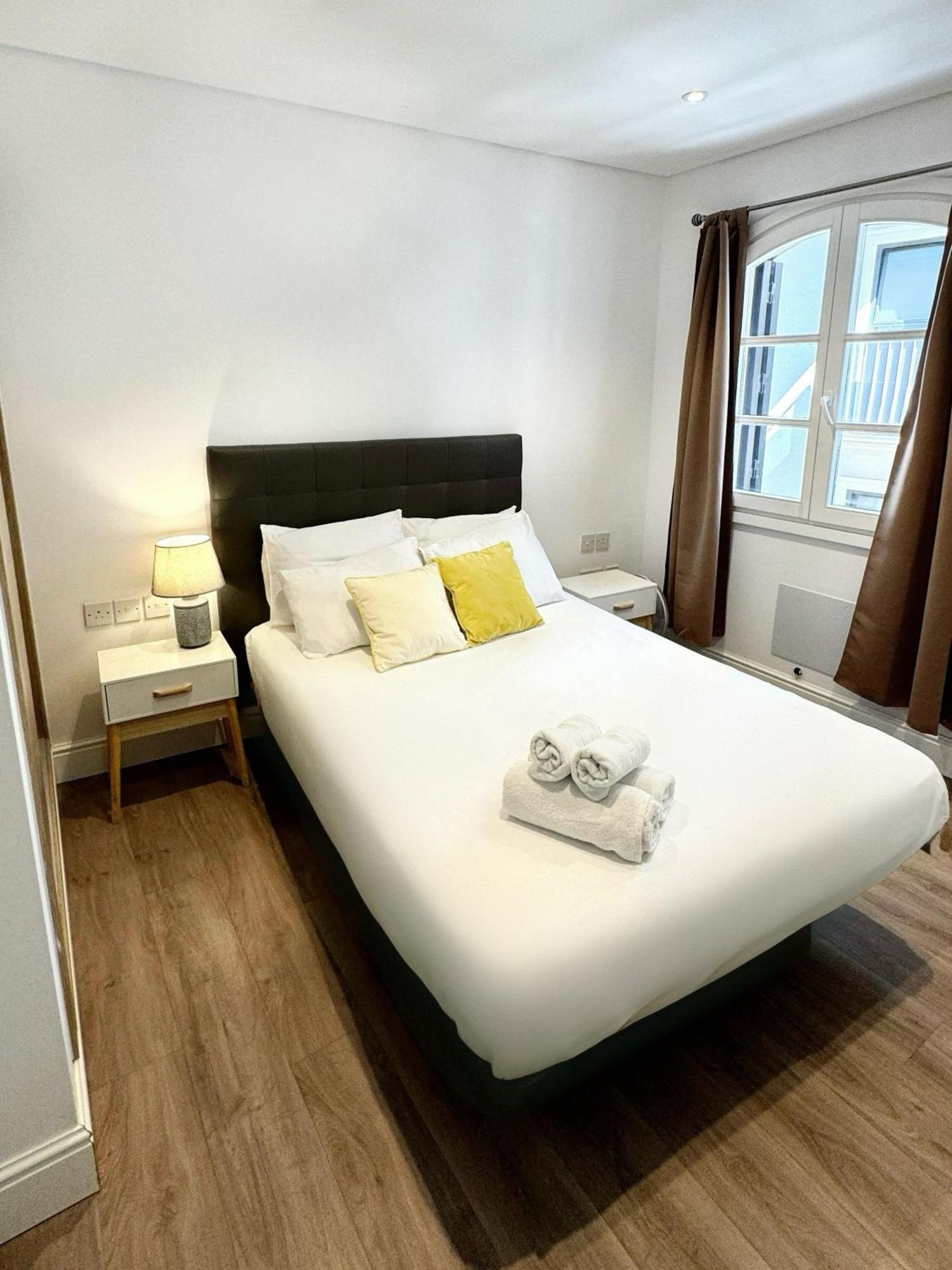 Fabulous City Centre Apartment - Grand Central House Gibraltar Buitenkant foto